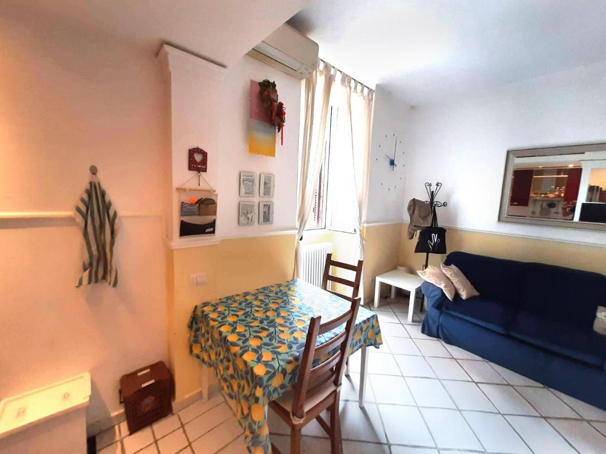 Piacevole Appartamento Nel Cuore Di Trastevere ローマ エクステリア 写真